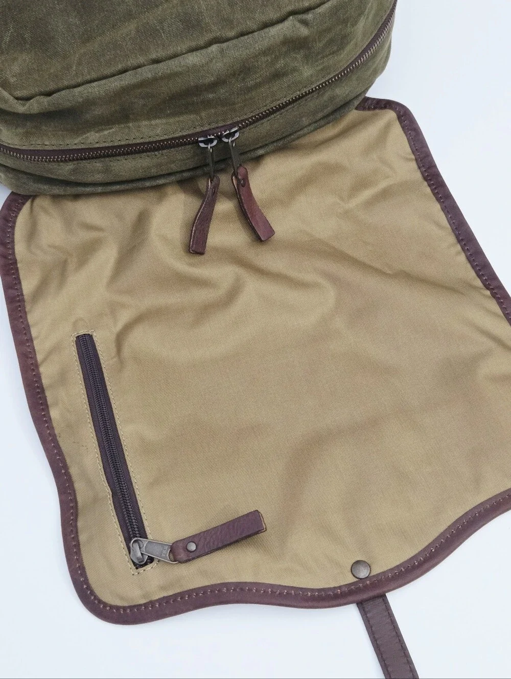 MISSION MERCANTILE CAMPAIGN WAXED CANVAS BACKPACK BAG - FOREST CANVAS / SMOKE